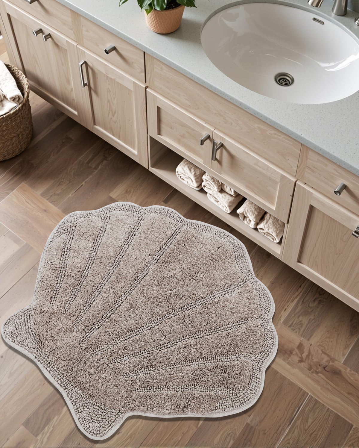 Marilyn Seashell Bath Rug: 100% Cotton Ultra-Plush 2200 GSM Reversible Mat | Unique 25x28 Inch Stylish Accent | Better Trends
