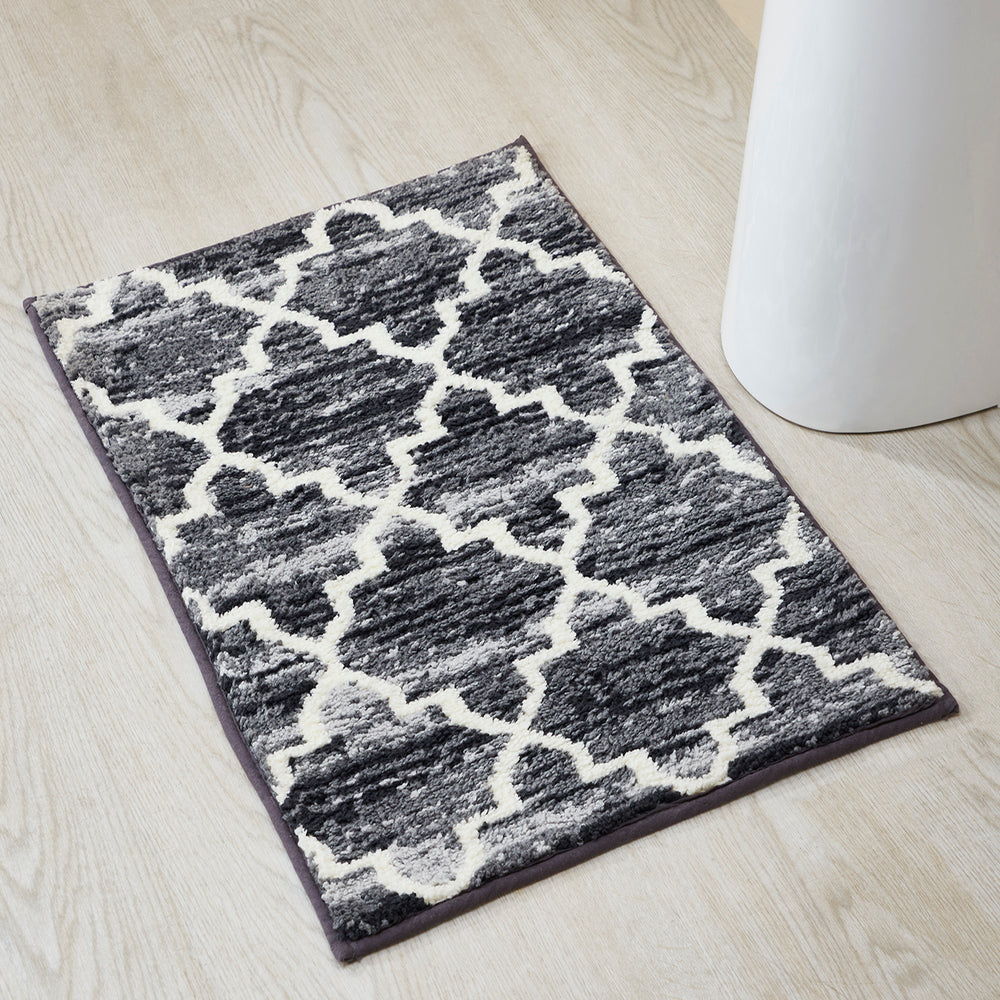 
                      
                        Better Trends Savio Collection 17" x 24" Bath Rug, Non Slip Bath Mat & Washable Bathroom Rugs, 100% Polyester Premium Bathroom Floor Mat, Perfect Bath Mats for Bathroom - Gray Bathroom Rugs
                      
                    