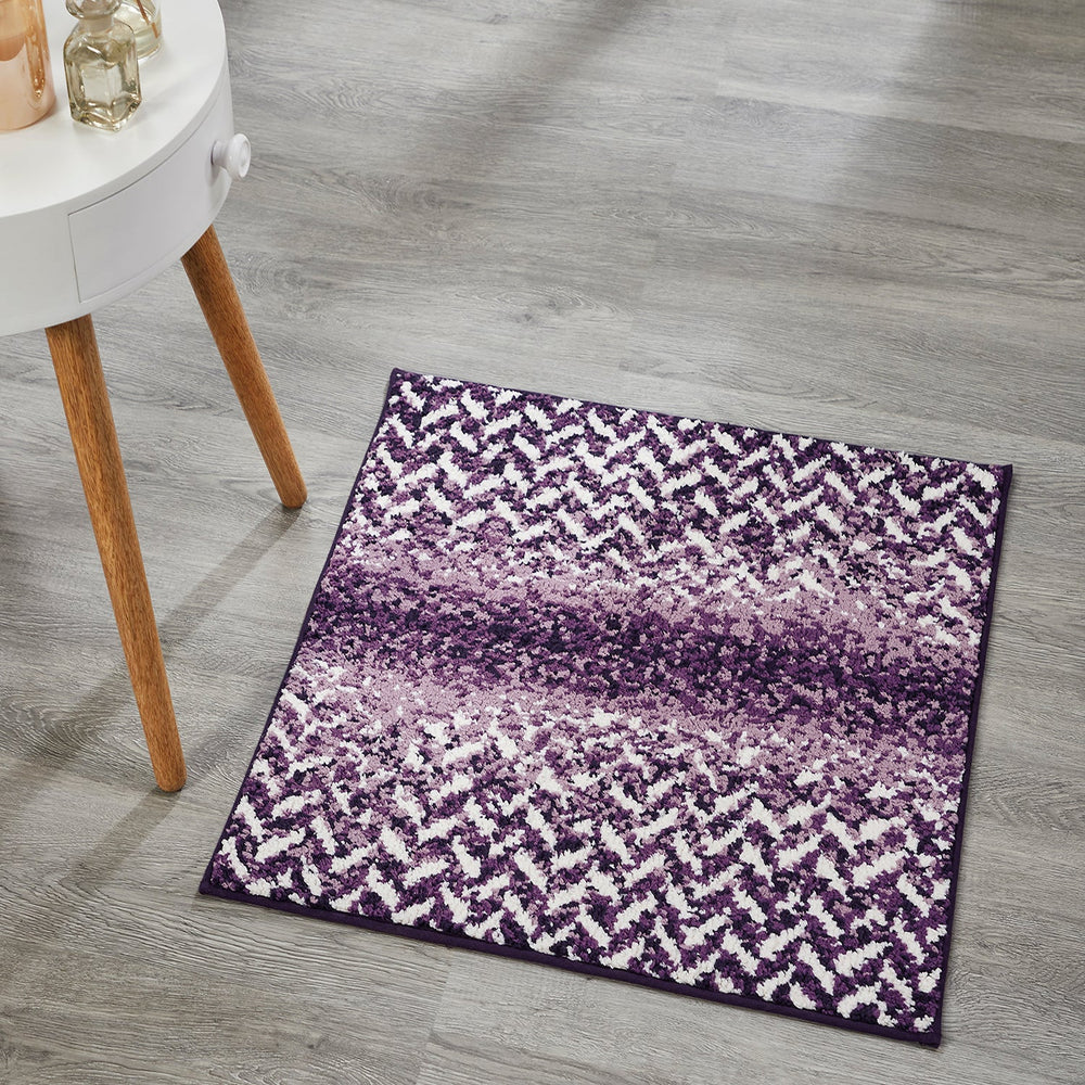 
                      
                        Casablanca Chevron Bath Rug - 100% Polyester, Knitted Weave with Gel Foam/Rubber Backing
                      
                    