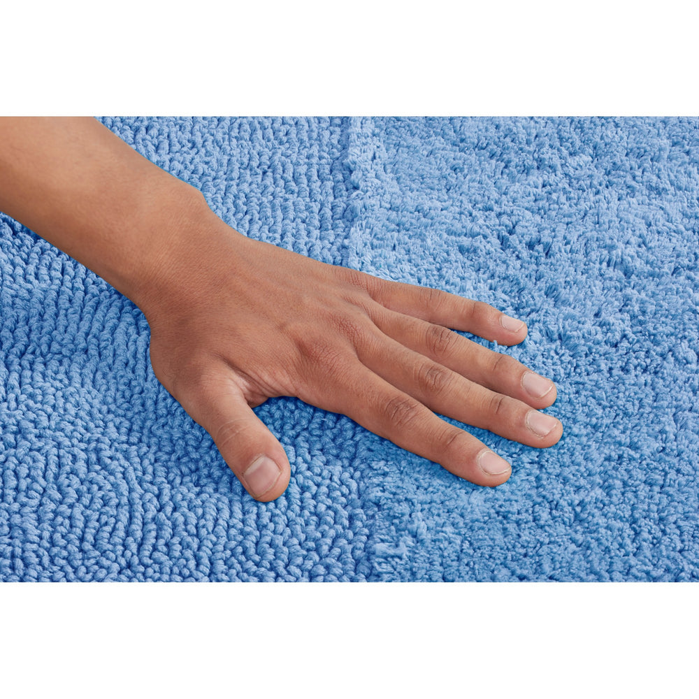 
                      
                        Granada Bathroom Rug 100% Cotton Non-Slip Washable Bath Mat
                      
                    