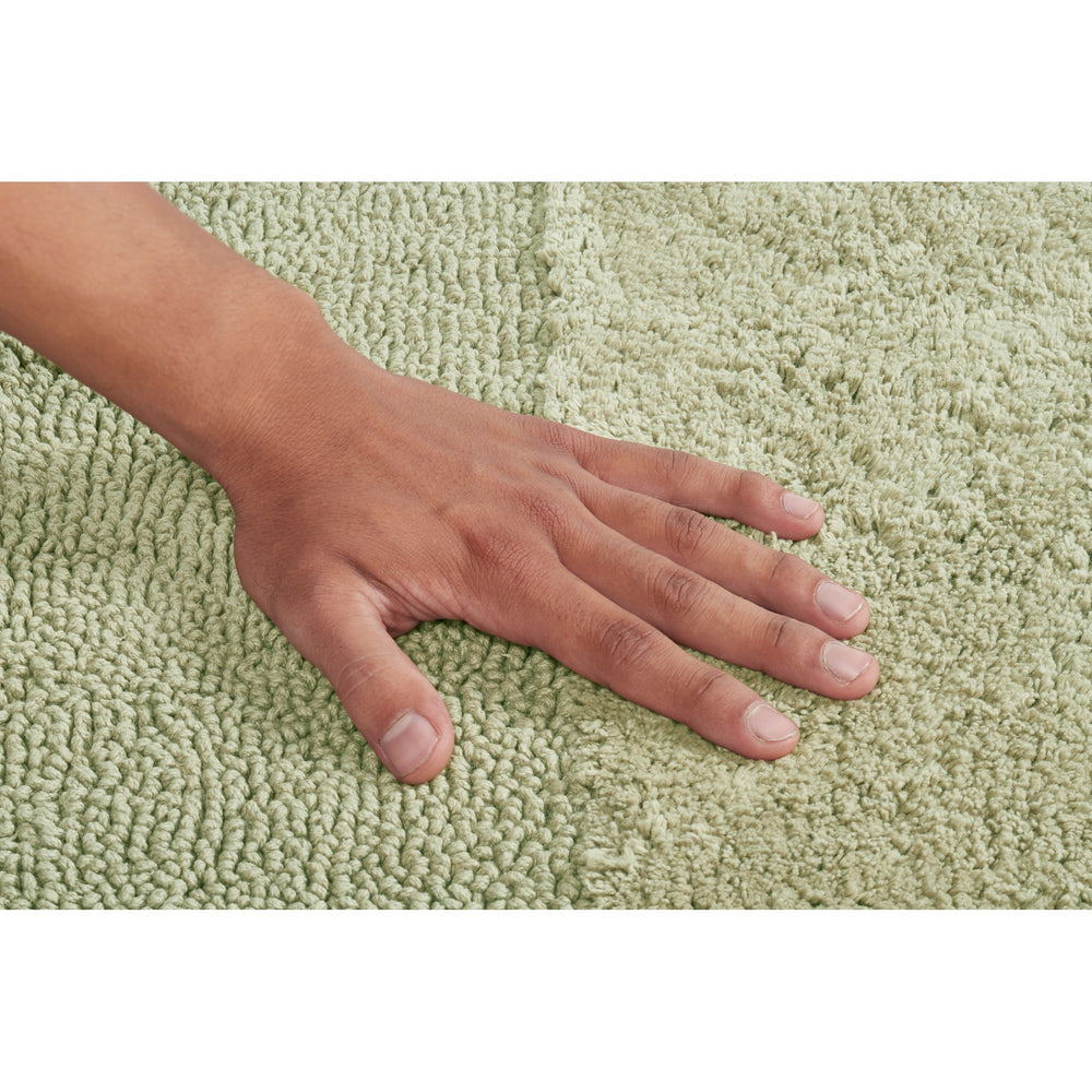 
                      
                        Granada Bathroom Rug 100% Cotton Non-Slip Washable Bath Mat
                      
                    