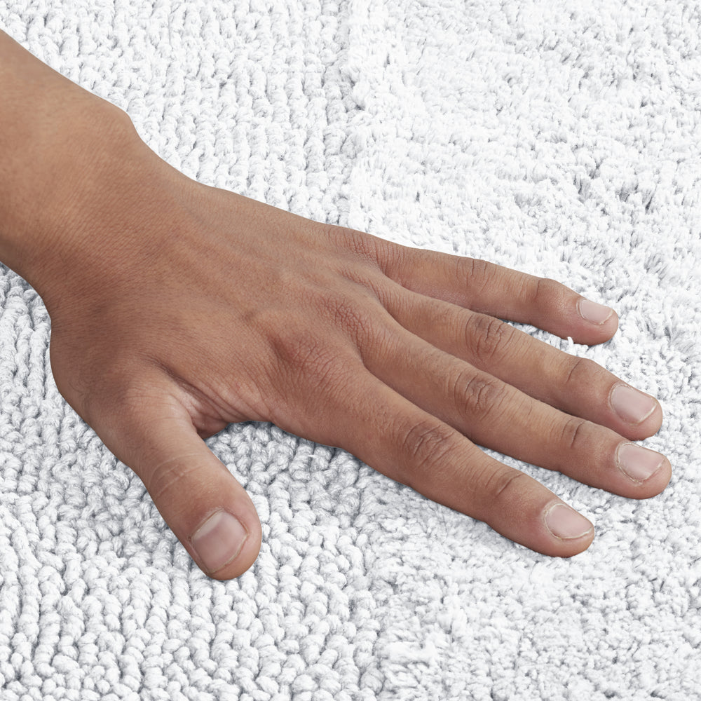
                      
                        Granada Bathroom Rug 100% Cotton Non-Slip Washable Bath Mat
                      
                    
