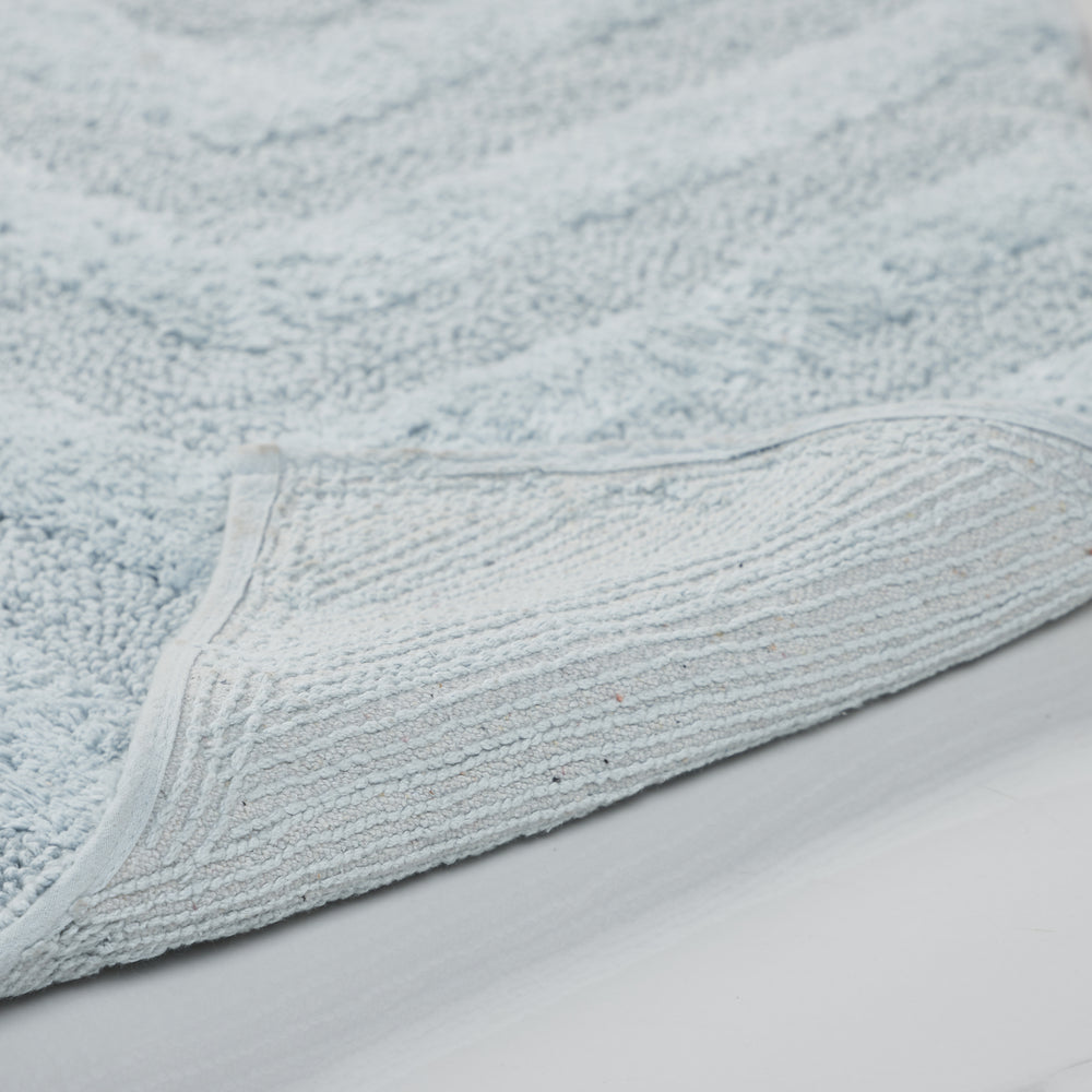 
                      
                        Hugo 100% Cotton Bathroom Rugs, Bath Mat Non-Slip Machine Washable
                      
                    