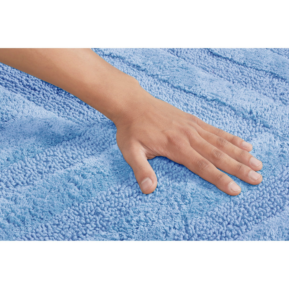 
                      
                        Hugo 100% Cotton Bathroom Rugs, Bath Mat Non-Slip Machine Washable
                      
                    