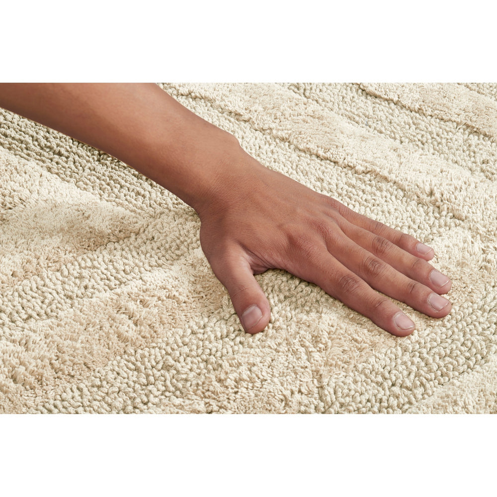 
                      
                        Hugo 100% Cotton Bathroom Rugs, Bath Mat Non-Slip Machine Washable
                      
                    