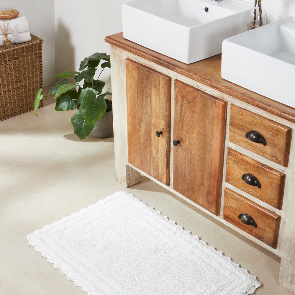 
                      
                        Better Trends Lilly Crochet Collection 100% Cotton 3 Piece Set (17" x 24" | 21" x 34" | 24" x 40") Bath Rug Set in White
                      
                    