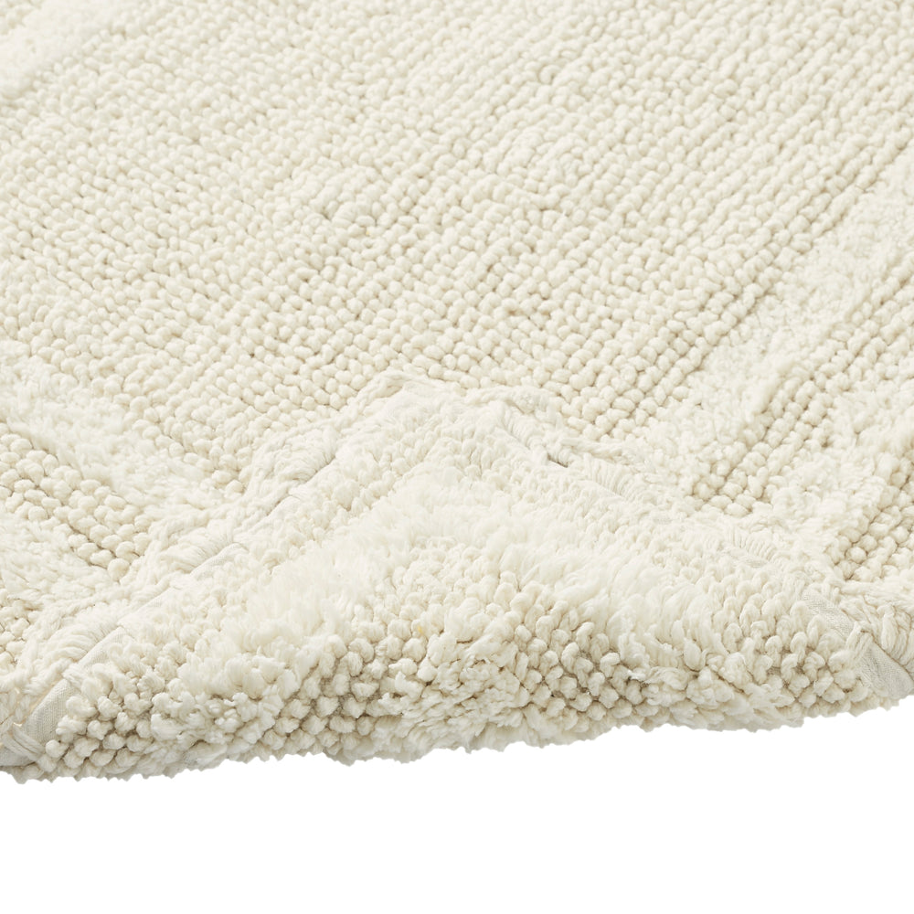 
                      
                        Better Trends Lilly Crochet Collection 100% Cotton 4 Piece Set (17" x 24" | 20" x 20" | 21" x 34" | 24" x 40") Bath Rug Set in Ivory
                      
                    