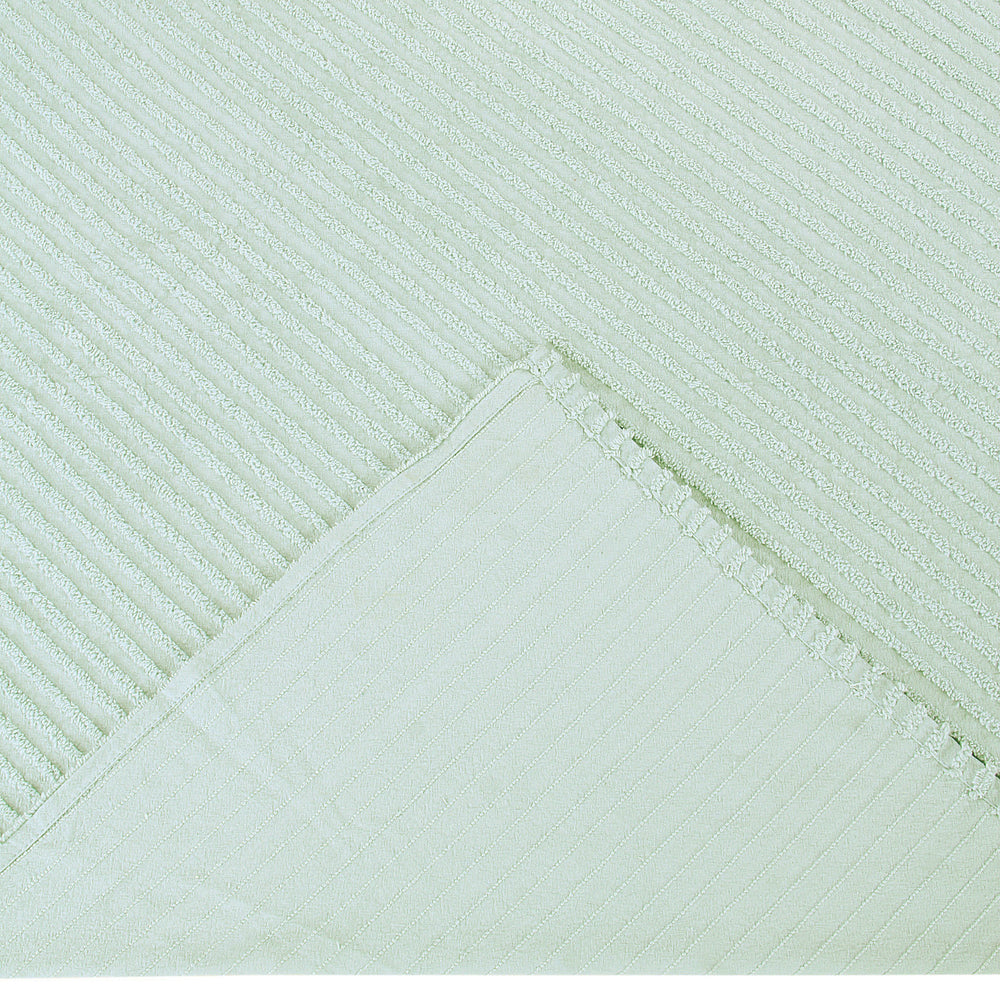 
                      
                        Jullian 100% Cotton Chenille Bedspread & Shams, Machine Washable Tufted Bold Stripes, Luxurious All-Season Bedding
                      
                    