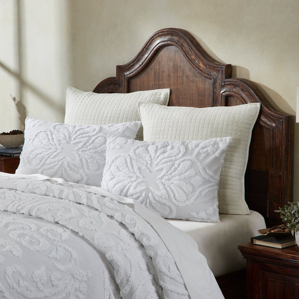 
                      
                        Rylee 100% Cotton Premium Chenille Bedspread Set Soft & Breathable Floral Design Machine Washable, Luxurious All Season Comfort Bedspread Set
                      
                    