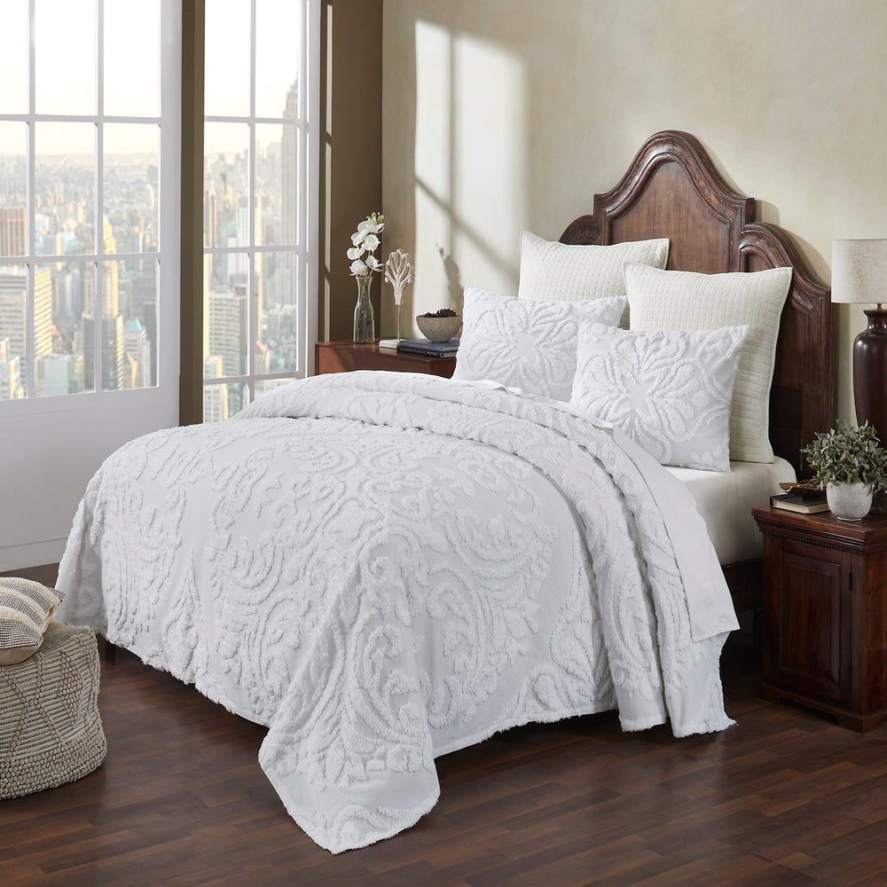 
                      
                        Rylee 100% Cotton Chenille, Soft & Breathable Floral Design, Luxurious All Season Comfort, Machine Washable Tufted Bedspreads
                      
                    