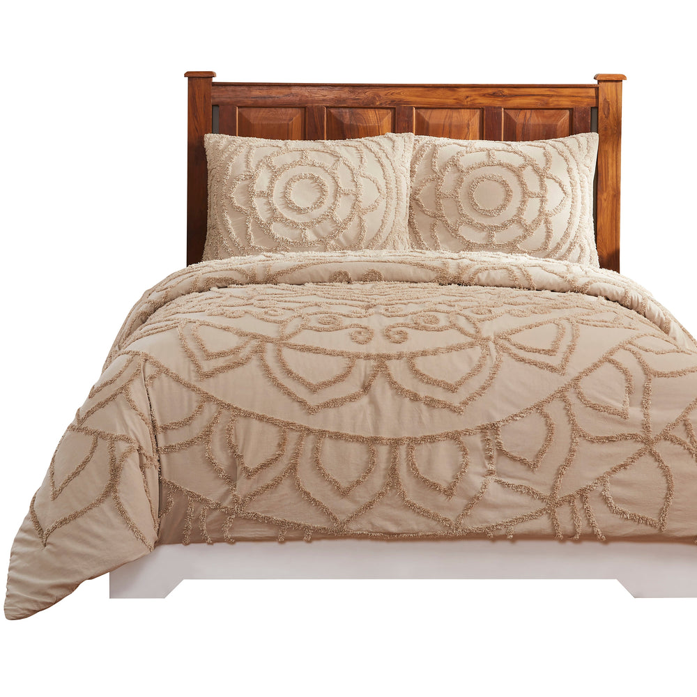
                      
                        Cleo Tufted Floral Comforter 100% Polyester, 250 GSM Filling, Soft Solid Backing, Elegant Bedding Set
                      
                    