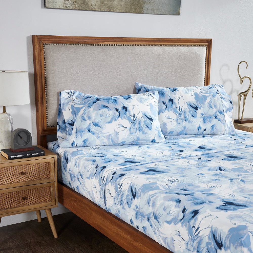 
                      
                        Rosalia Floral Pattern 100% Polyester Bedsheet Set for home decor
                      
                    