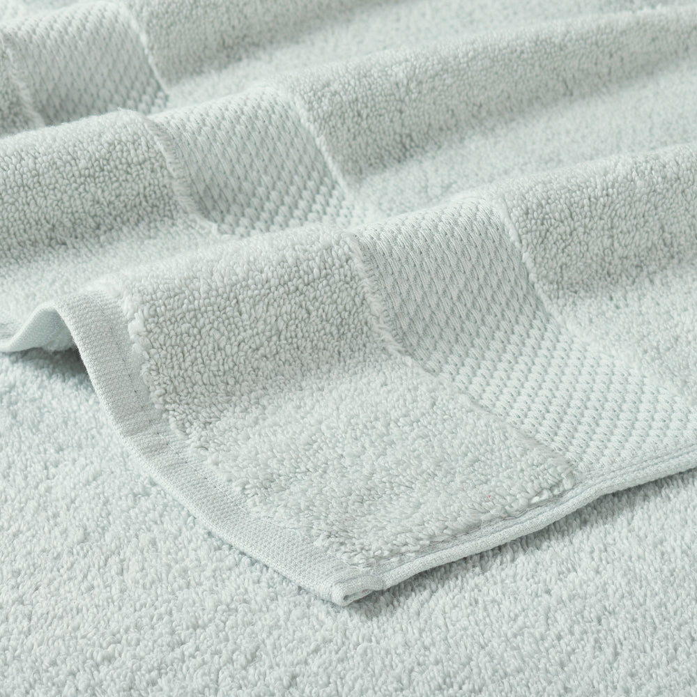 
                      
                        Splash Ultra-Soft Zero Twist 100% Ring Spun Cotton Mix Towel Set - Reversible, 550 GSM, Breathable, Lightweight, Absorbent Towels for Bathroom
                      
                    